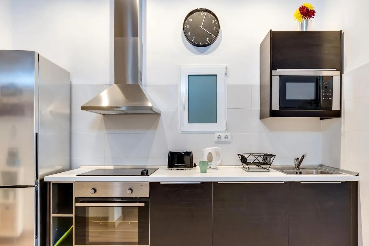 Charming & Convenient Apartment Near Plaza Espanya Барселона 0*,  Испания