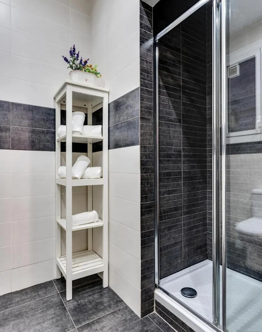 Charming & Convenient Apartment Near Plaza Espanya Barcelona Spain